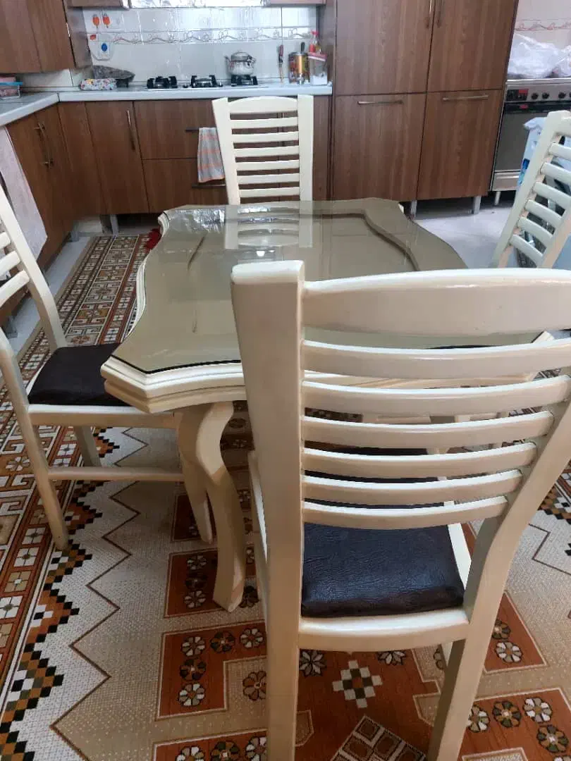 میز ناهار خوری|میز و صندلی غذاخوری|فیروزآباد (فارس), |دیوار