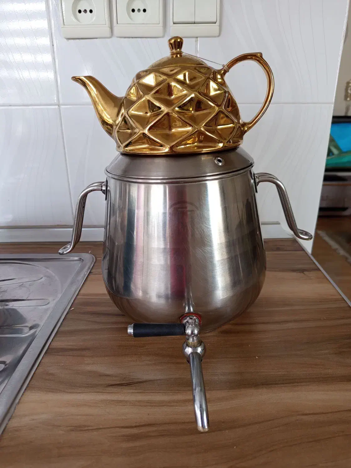 کتری قوری در حد نو|قوری، کتری، قهوهساز دستی|رباطکریم, مسکن مهر آبشناسان|دیوار