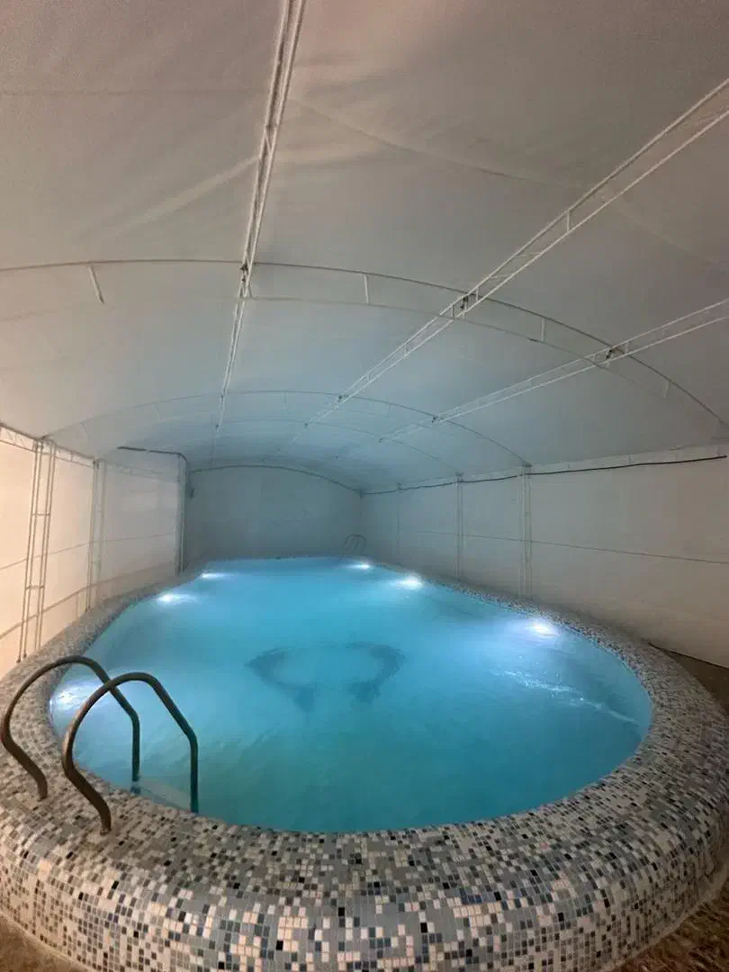 اجاره استخر آبگرم و آبسرد|اجارهٔ کوتاهمدت ویلا و باغ|شیراز, شیمی گیاه|دیوار