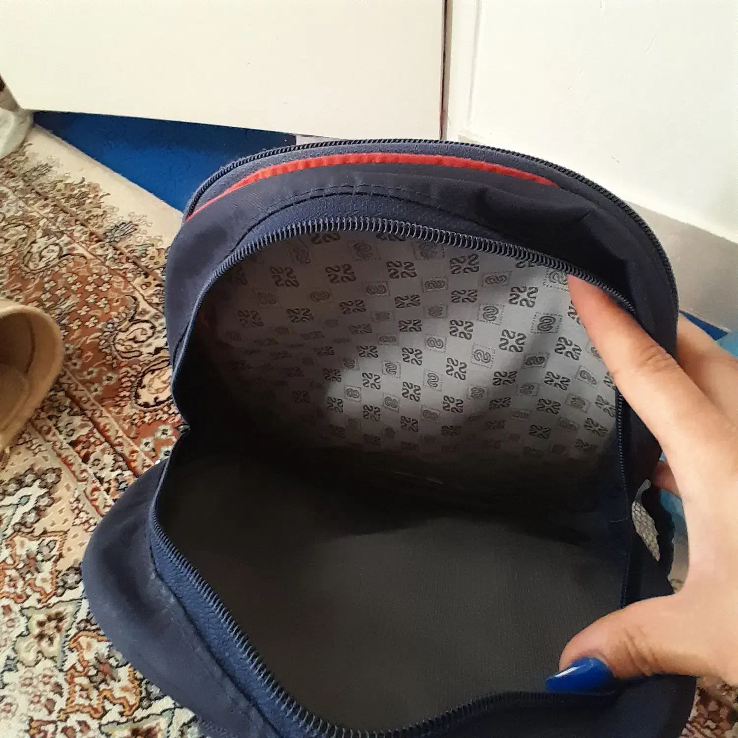 کیف پیش دبستانی نو وسالم|کیف، کفش، کمربند|شهریار, فرارت|دیوار