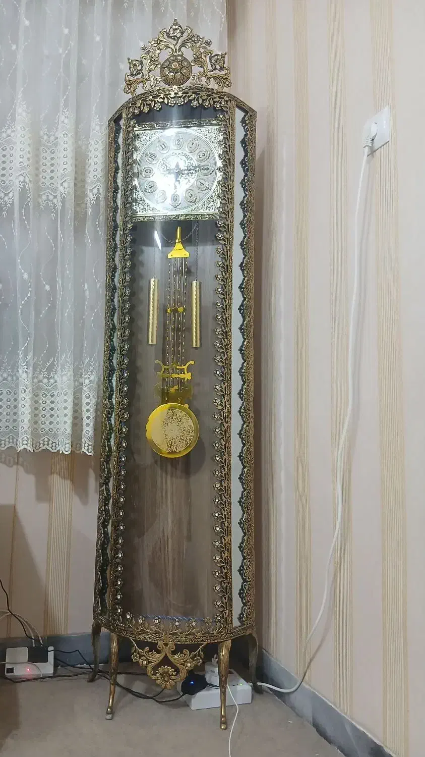 ساعت ایستاده|ساعت دیواری و تزئینی|بروجرد, |دیوار