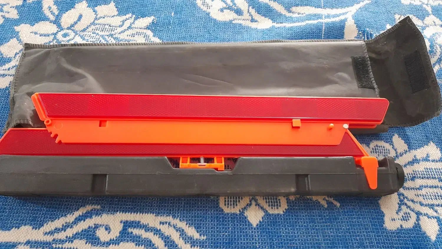 چراغ خطر نو|لامپ و چراغ|اسکو, |دیوار