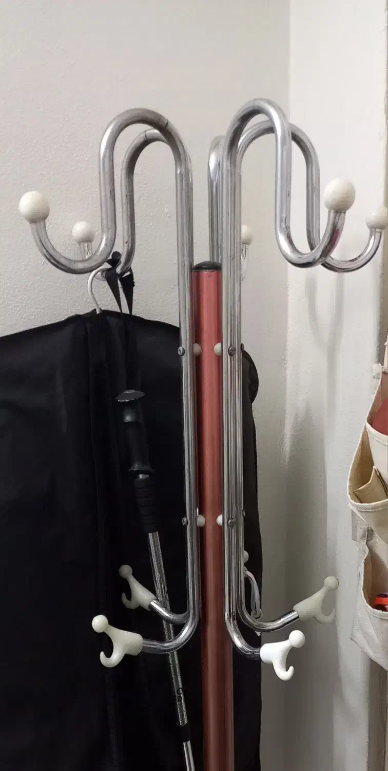 چوب لباسی ایستاده|بندرخت و رختآویز|چمستان, |دیوار