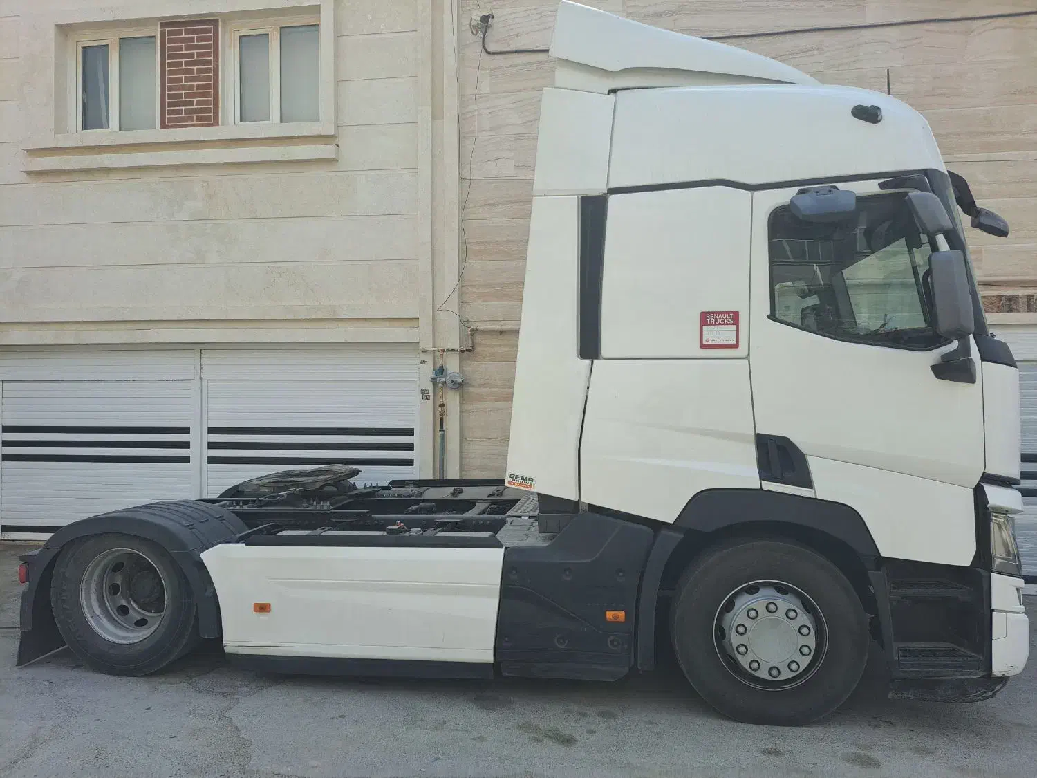 رنو تی520|خودرو سنگین|کازرون, |دیوار