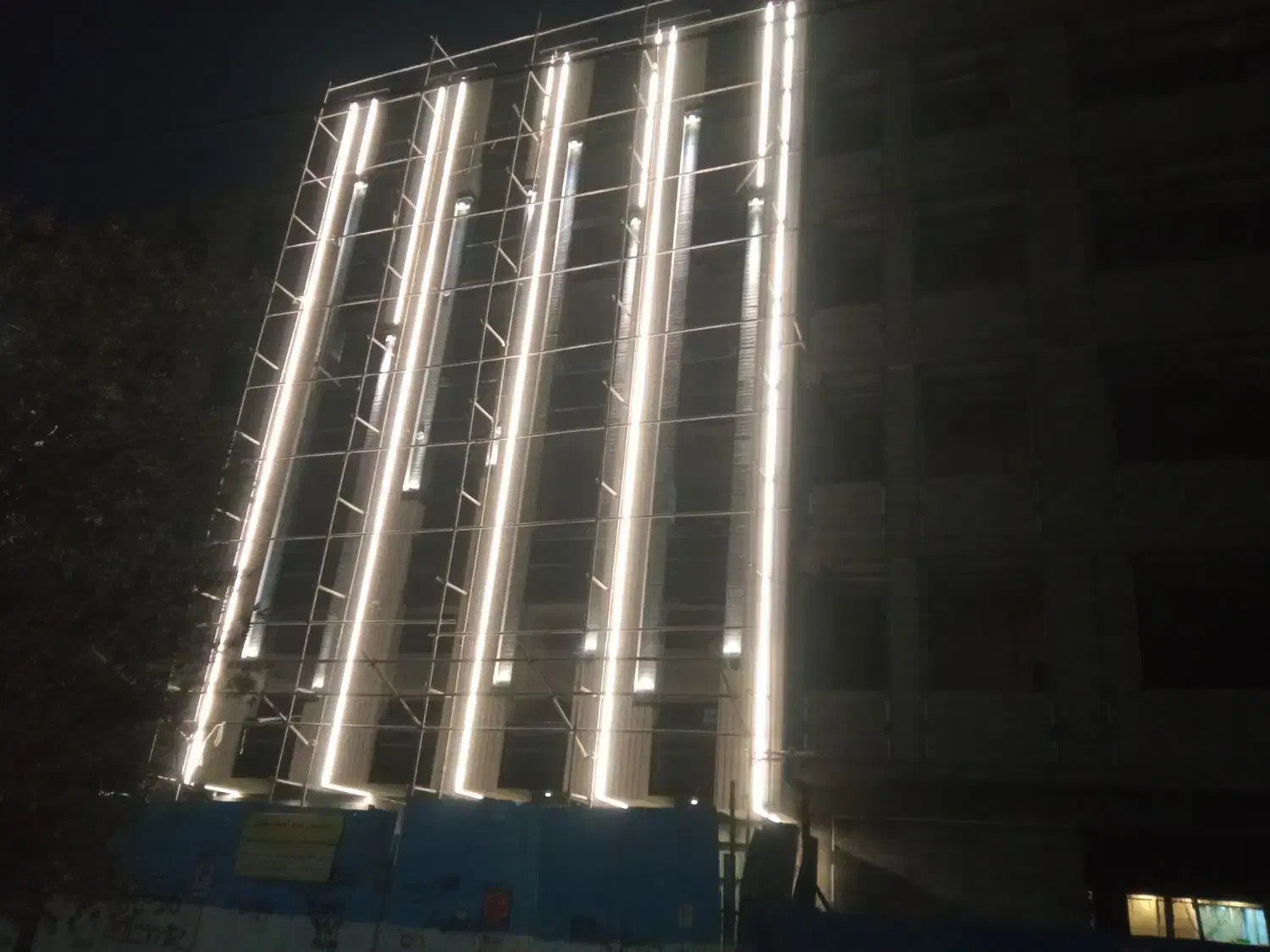 برق کار ،برقکارنصب لوسترلاین نوری آنتن تلفن آیفون|خدمات پیشه و مهارت|ری, شهید غیوری (ابن باویه)|دیوار