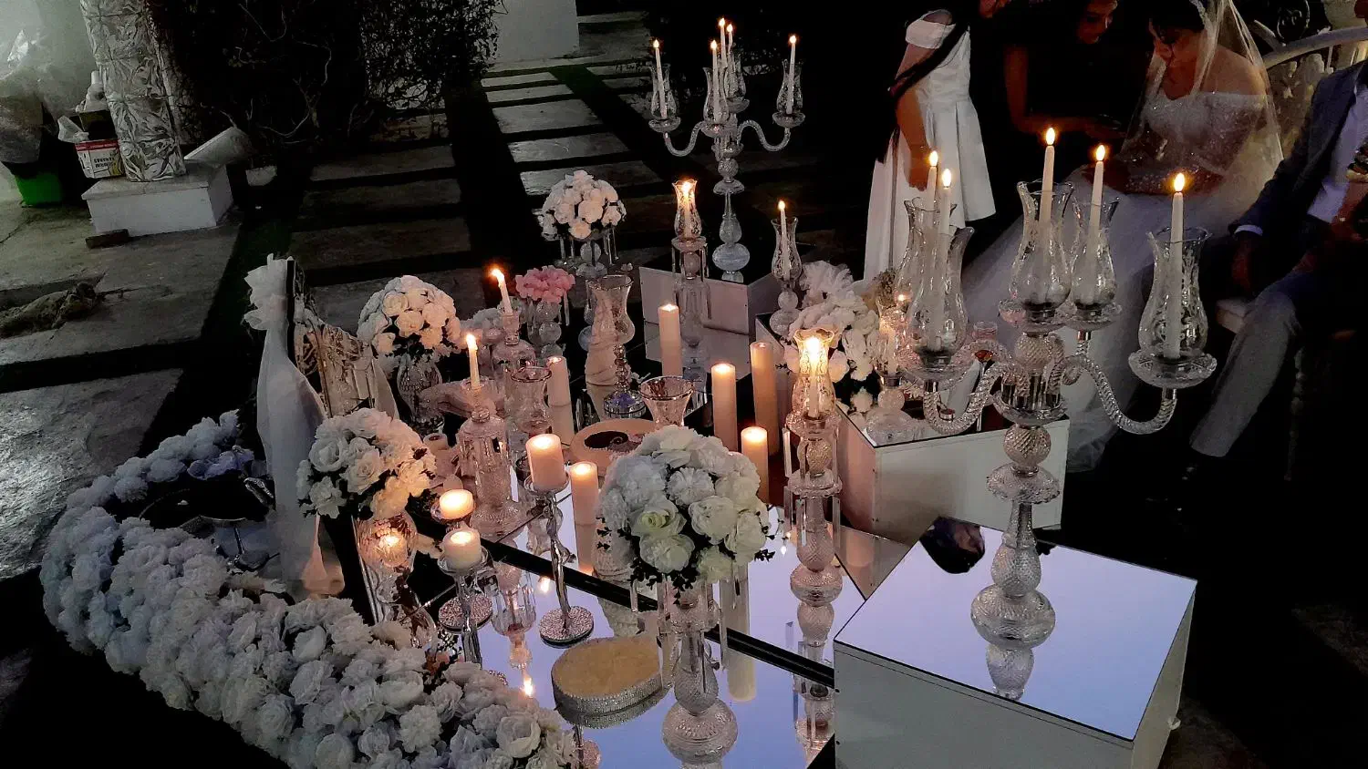 اجاره سفره عقد شیک و اقساطی با گل آرایی رایگان|خدمات پذیرایی، مراسم|تهران, الهیه|دیوار