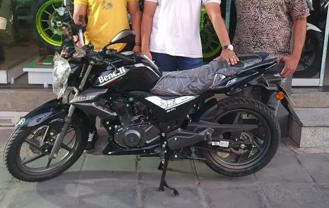 بنلی 150 مشابه صفر|موتورسیکلت|لاهیجان, کوی خزر|دیوار