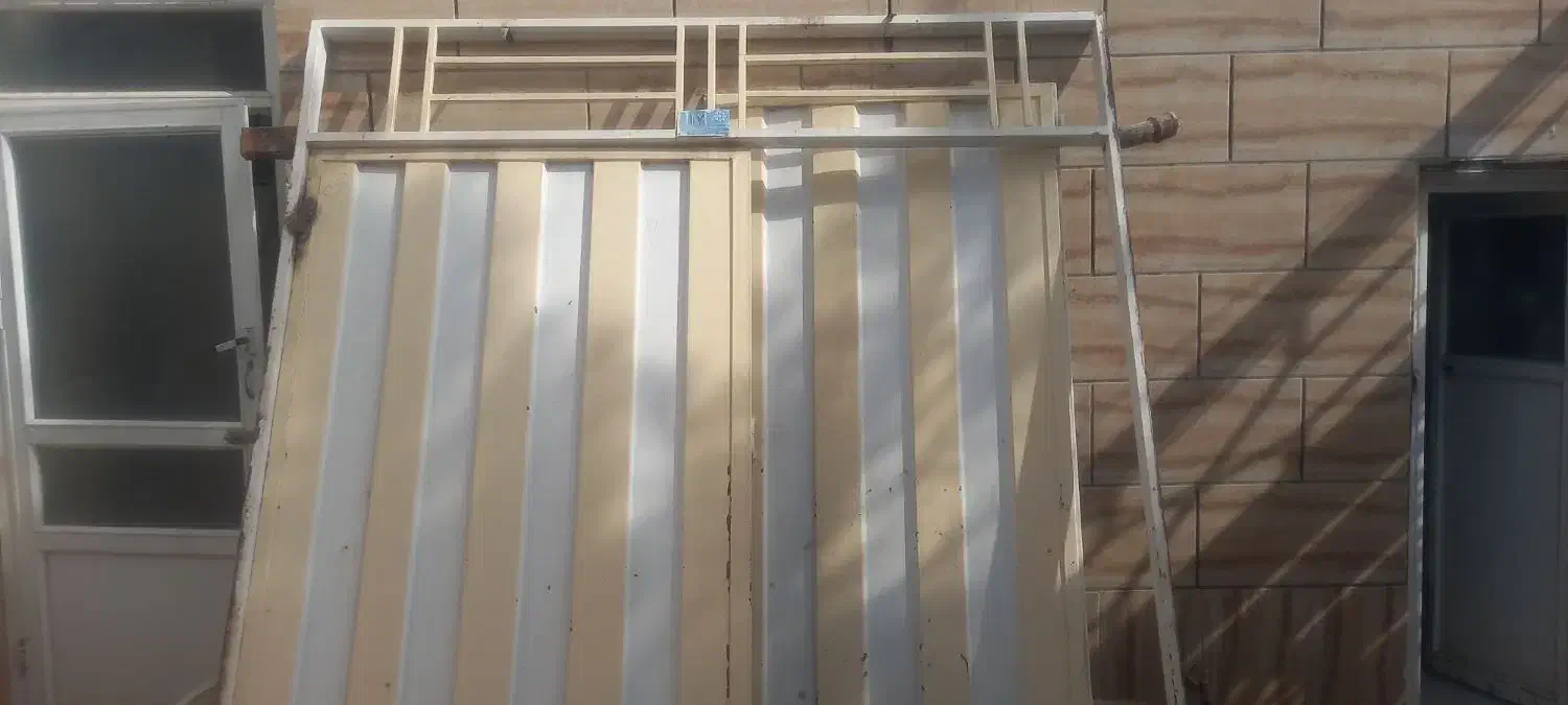 درب حیاط و هود|مصالح و تجهیزات ساختمان|تربتحیدریه, اندیشه|دیوار