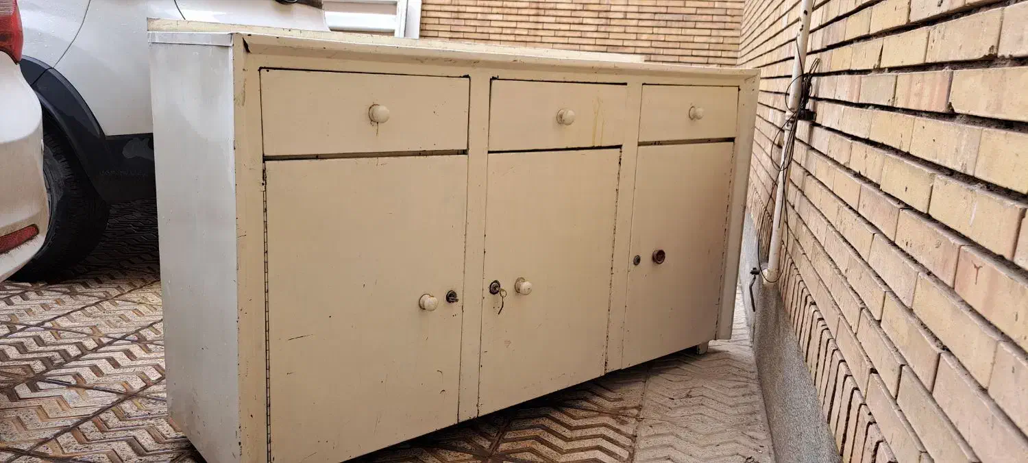 کمد فلزی|جاکفشی، کمد، دراور|کرمان, |دیوار