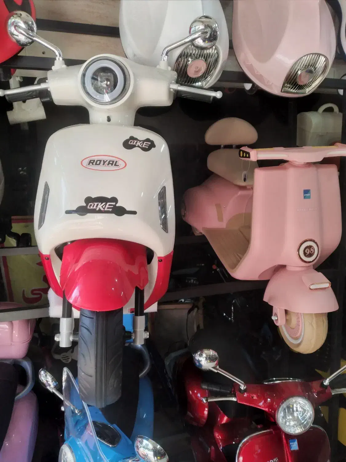 فروش انواع موتور شارژی و ماشین شارژی|اسباببازی بچه|تهران, قلمستان|دیوار