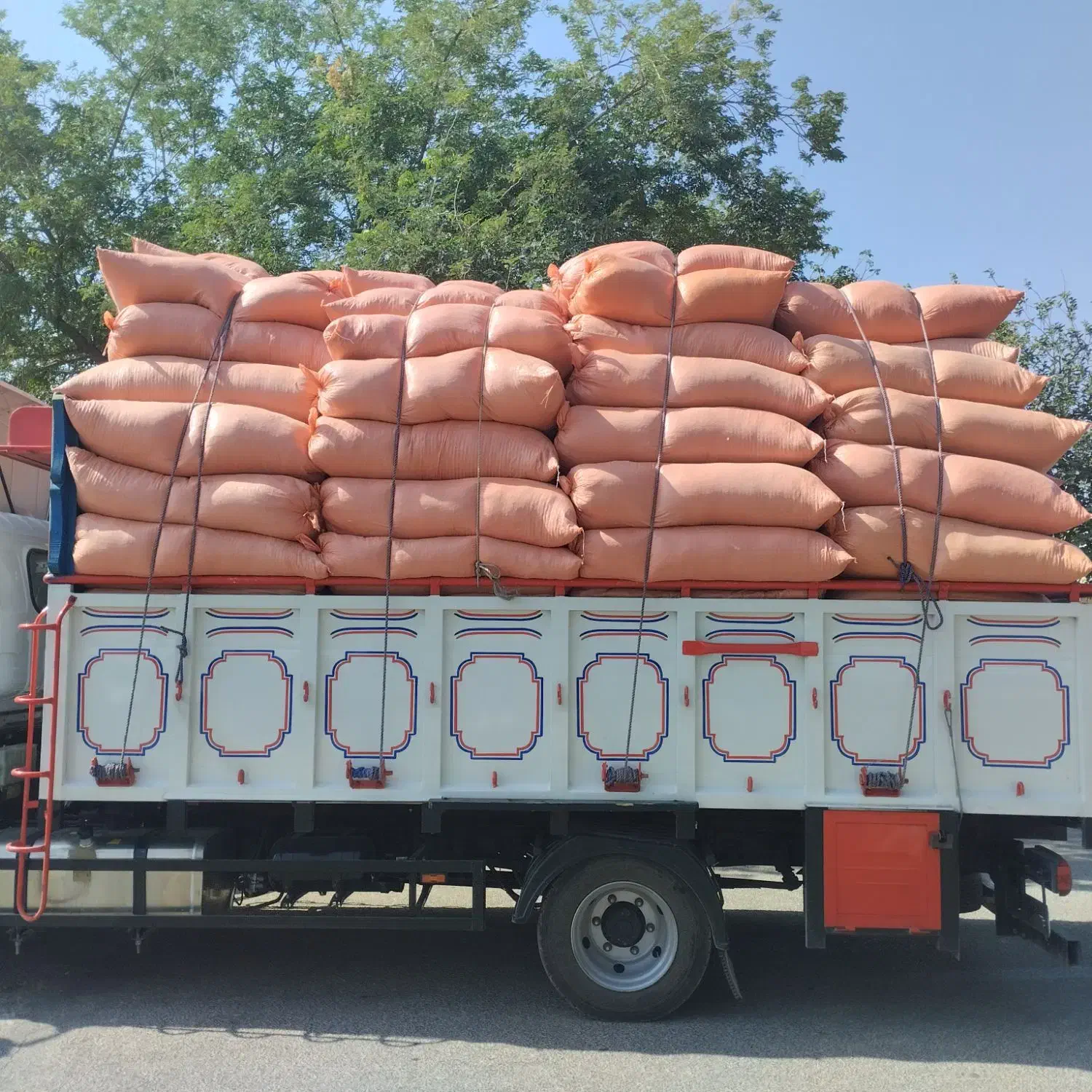 حمل نقل بار با ایسوزو اثاث کشی جابه جایی|خدمات حمل و نقل|مسجد سلیمان, |دیوار