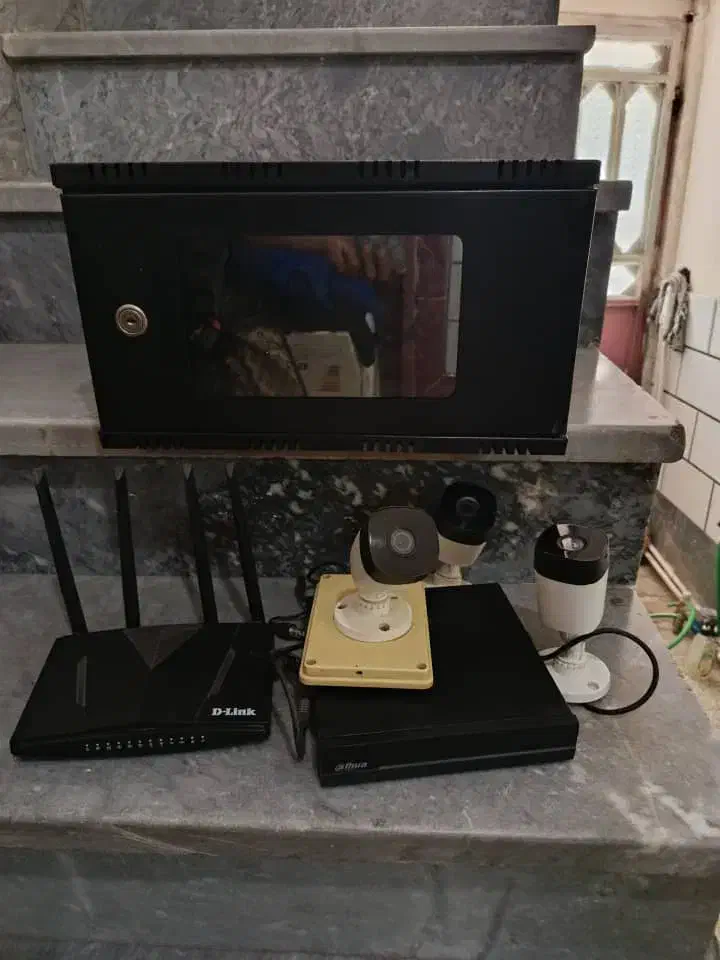 پک کامل دوربین مداربسته داهوا ۴ کانال حافظه ۱ ترا|دوربین مداربسته|پیشوا, |دیوار