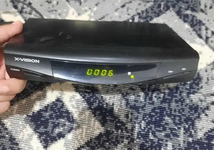 تلویزیون+میز+دیجیتال|تلویزیون و پروژکتور|رشت, هلال احمر|دیوار