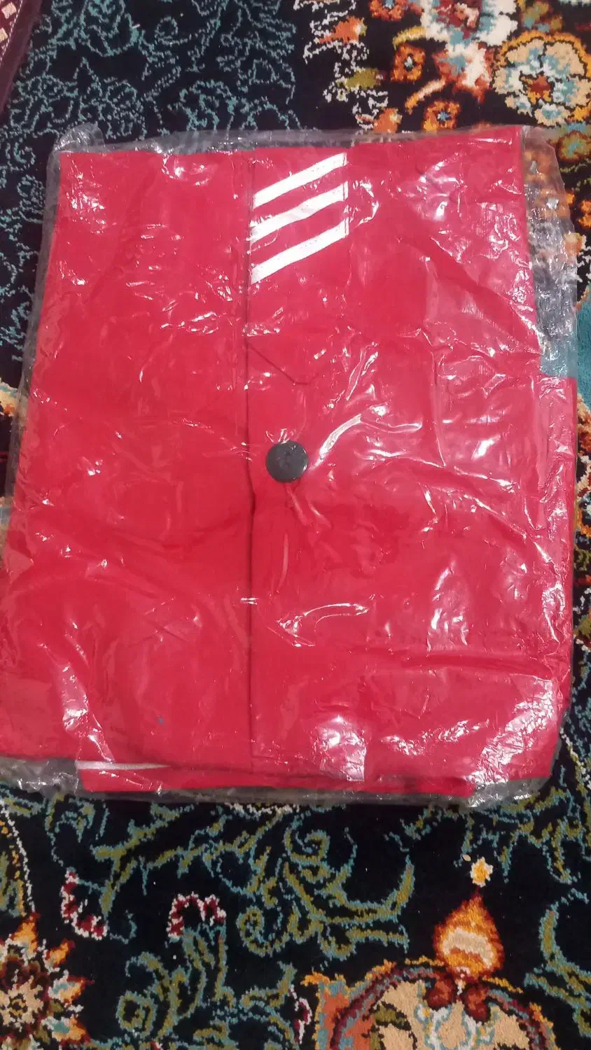 لباس کار|لباس|زارچ, |دیوار