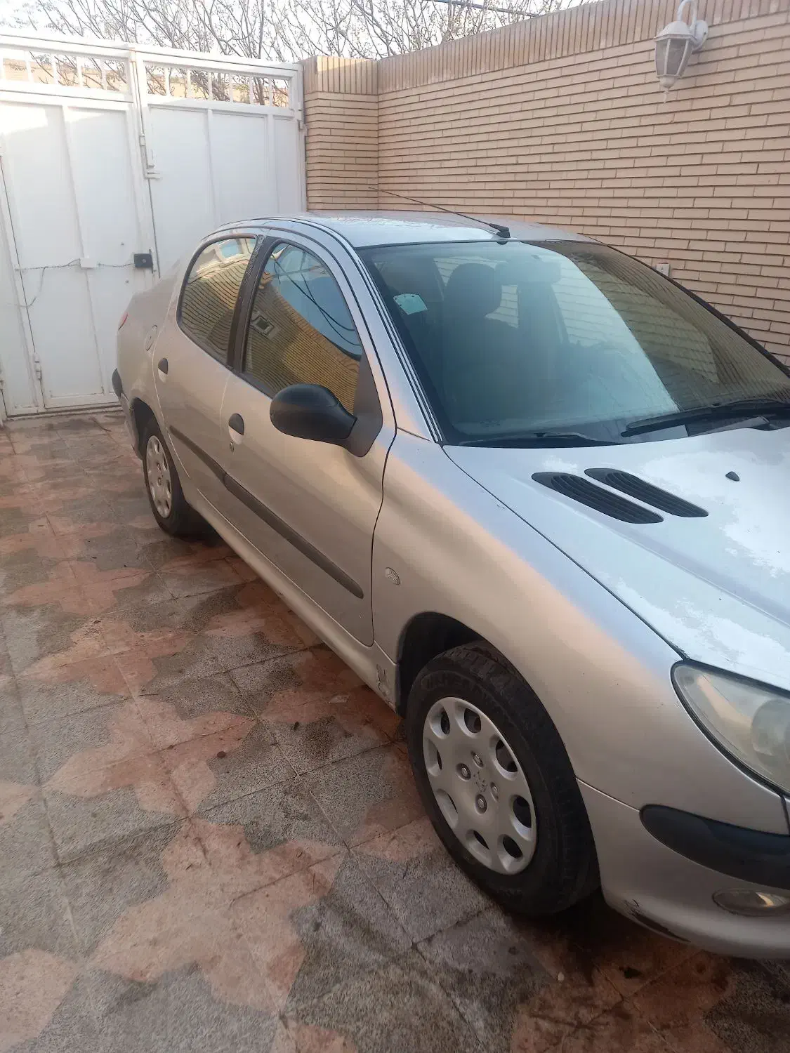 ۲۰۶ صندوق دار مدل ۸۸|خودرو سواری و وانت|رفسنجان, |دیوار