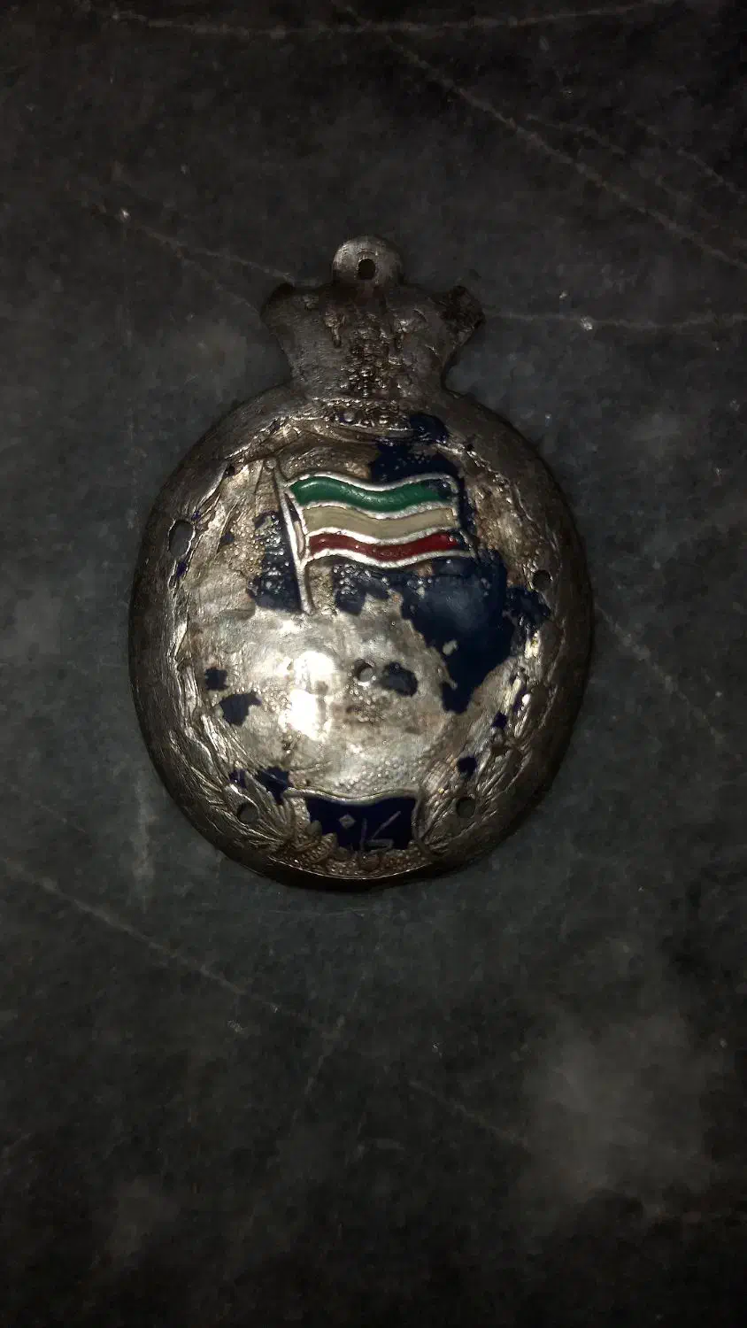 نشان نظامی پهلوی|کلکسیون اشیاء عتیقه|جلفا, |دیوار