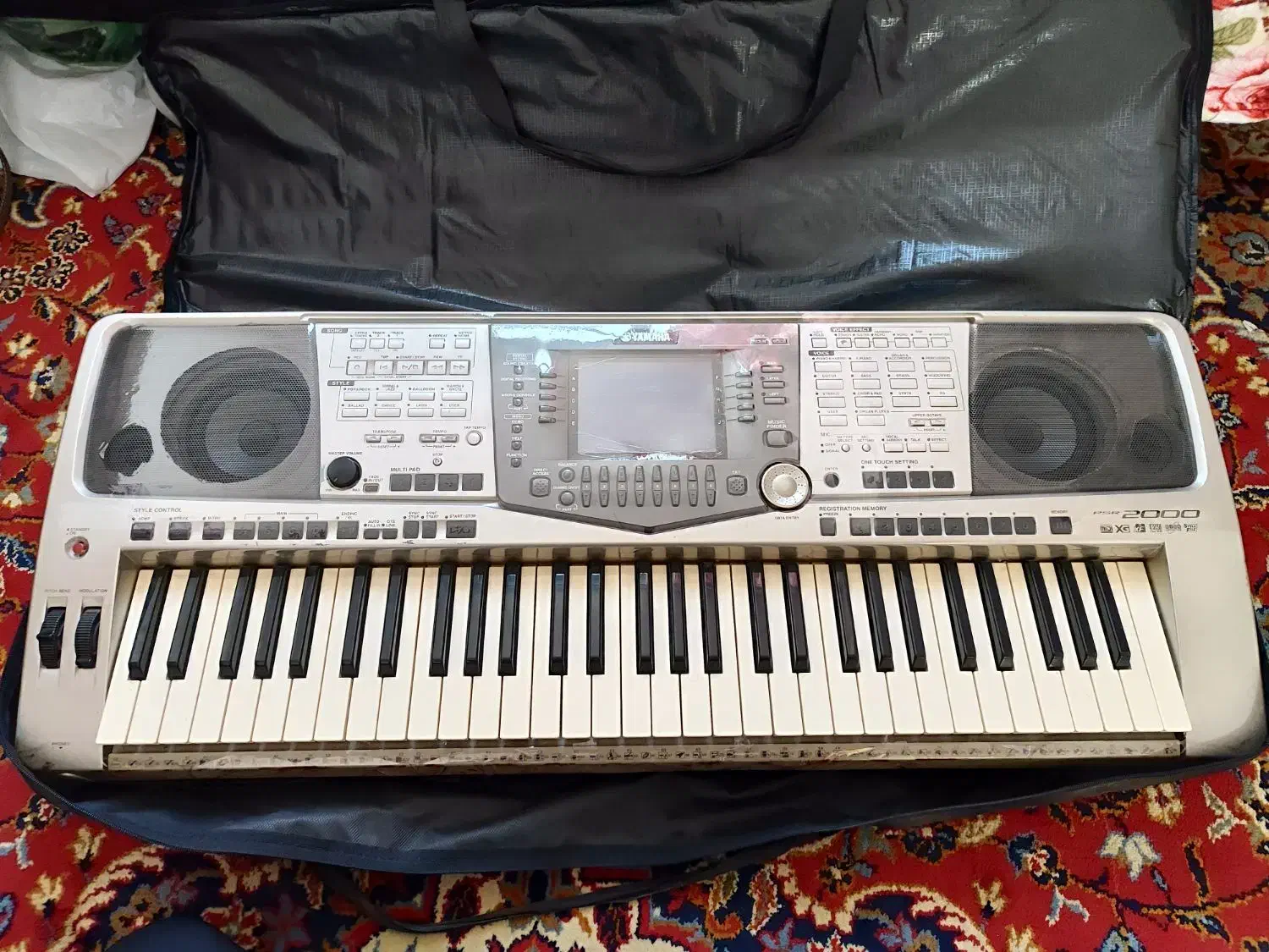 Yamaha 2000|پیانو، کیبورد، آکاردئون|یاسوج, |دیوار