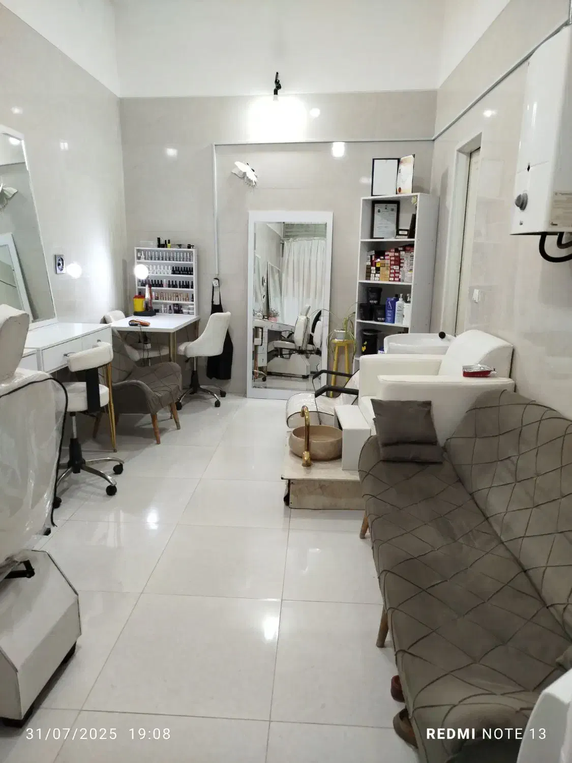 فروش تمامی وسایل دکور|صنایع دستی و سایر لوازم تزئینی|کوهدشت, |دیوار