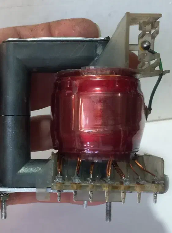 فروش یک عدد ترانس های ولتاژ|ابزارآلات|بندرعباس, |دیوار