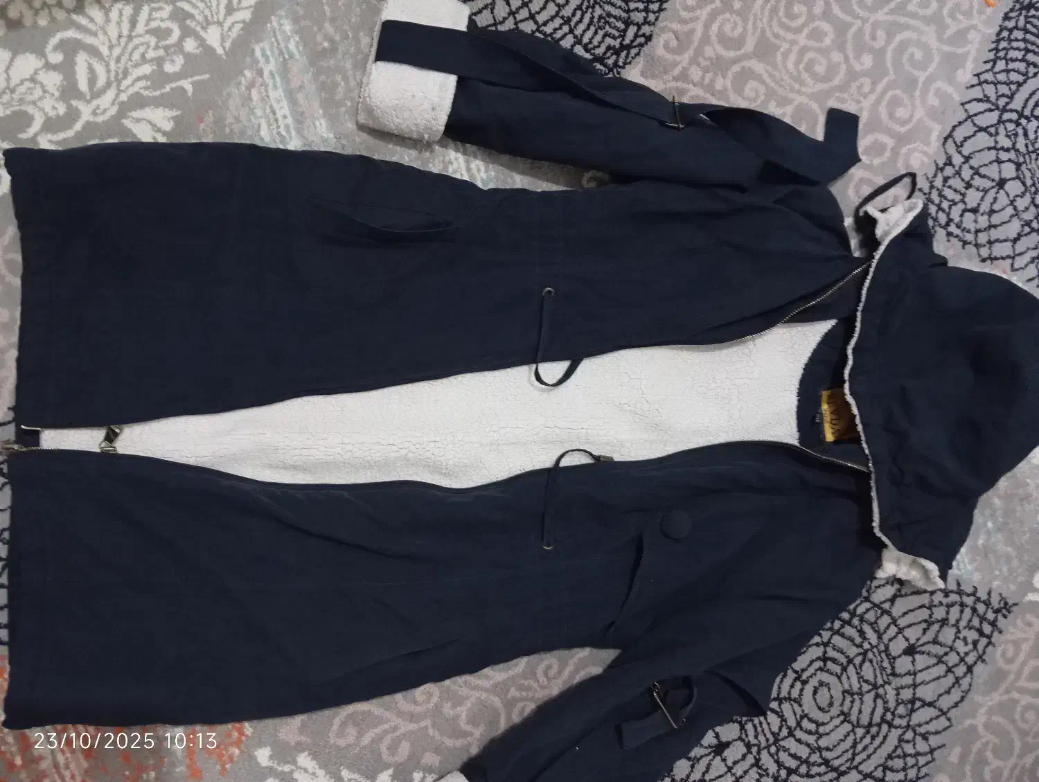 کاپشن دخترانه تا ۱۵سالع اندازه میشه سایز ۳۶|لباس|خوی, |دیوار