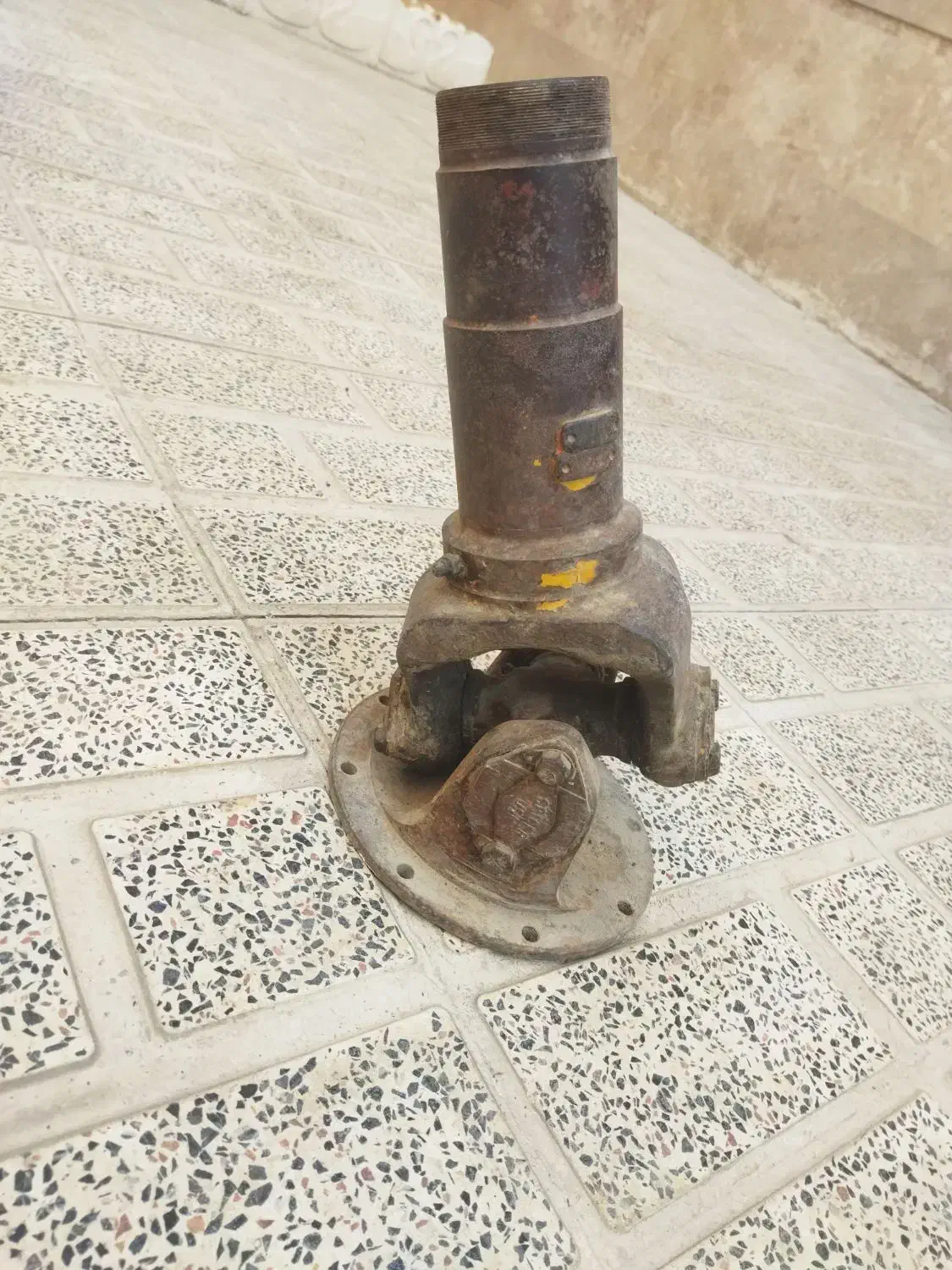 قیفی دیفرانسیل ماک و انترناش آمریکایی|قطعات یدکی و لوازم جانبی|شاهین‌شهر, ۹ دی|دیوار