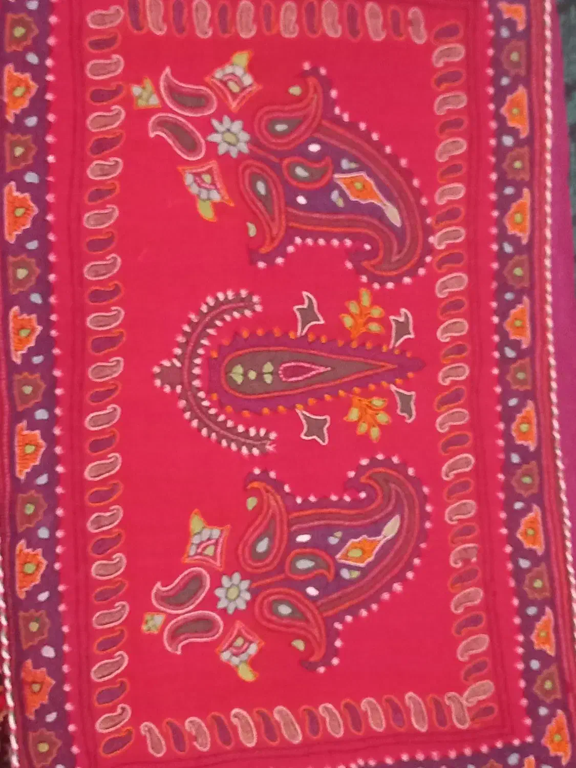 پشتی پته ای|پشتی|اسفندقه, |دیوار