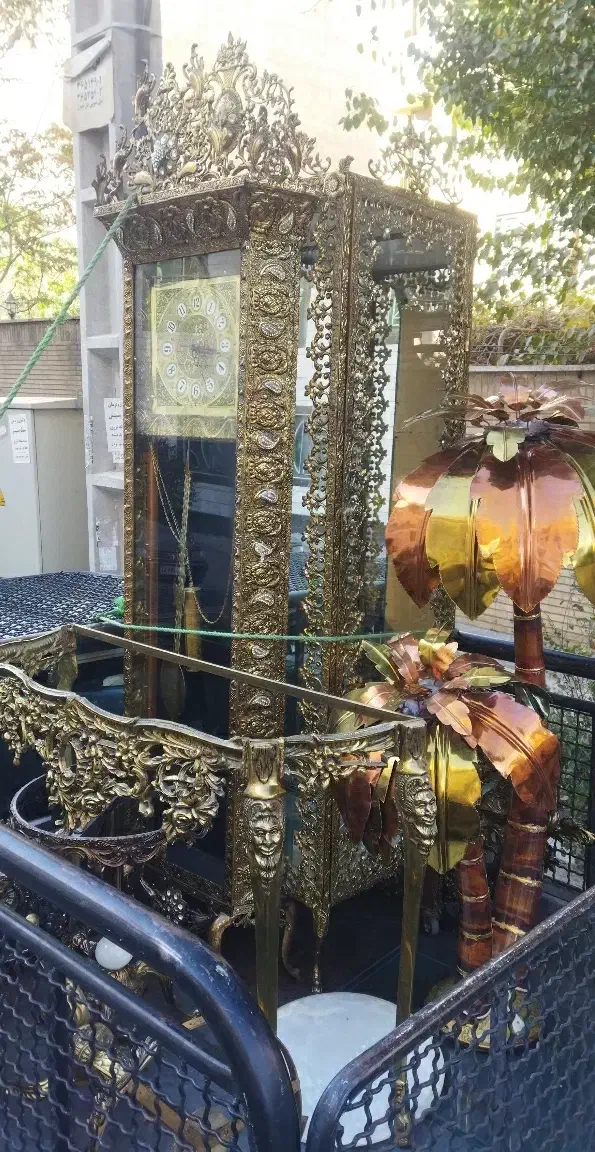 فروشنده و خریدار وسایل برنجی وغیره|بوفه، ویترین، کنسول|تهران, صادقیه|دیوار