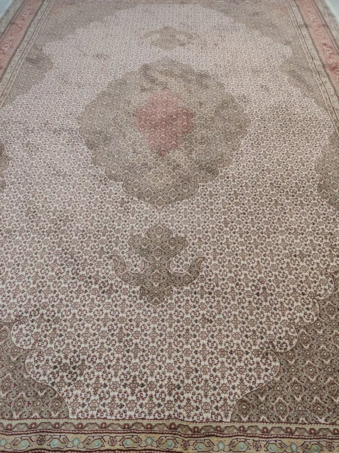 فرش 9متری|فرش|فولادشهر, C8|دیوار