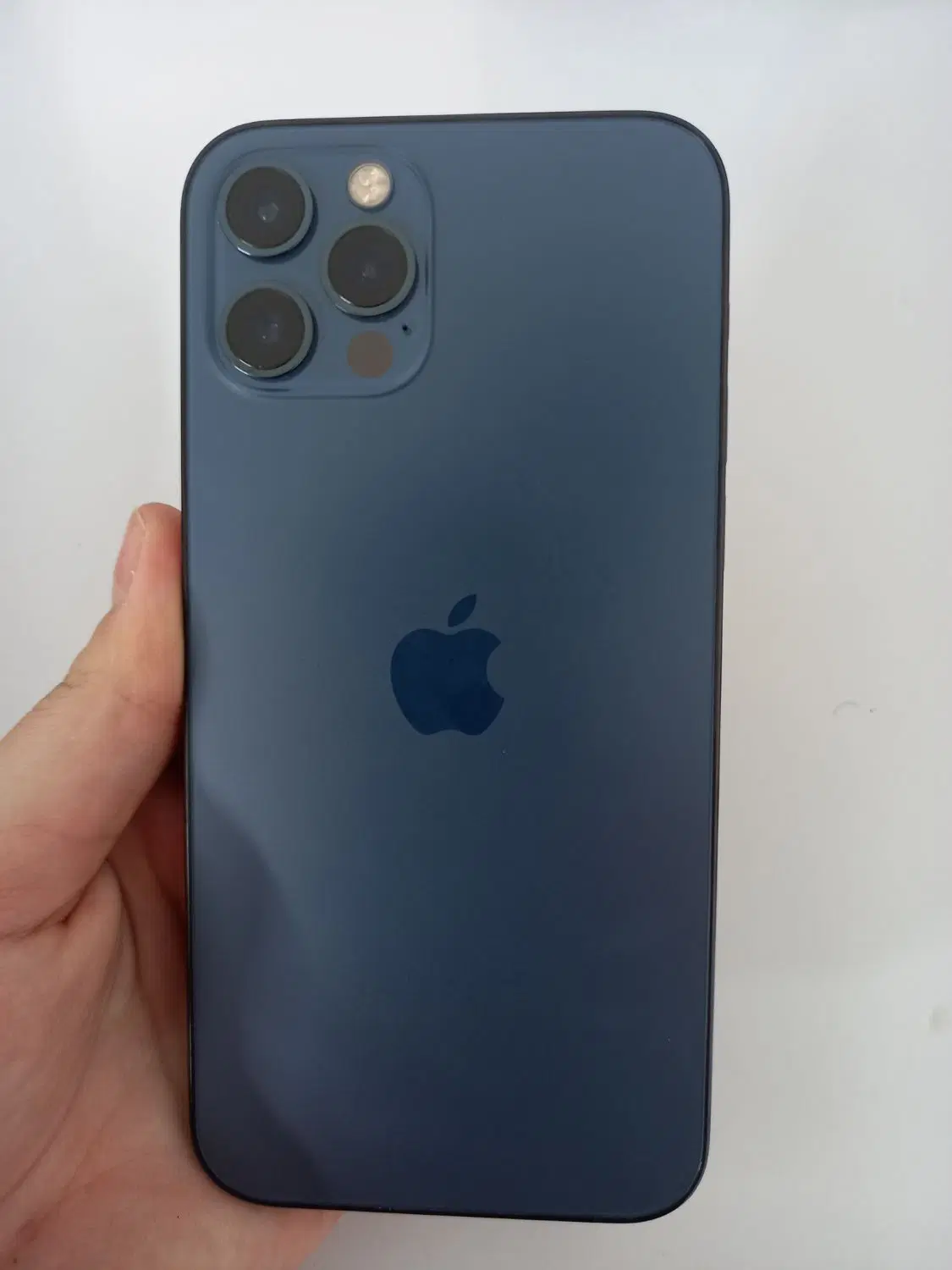 iPhone 12 Pro|موبایل|اصفهان, سیچان|دیوار
