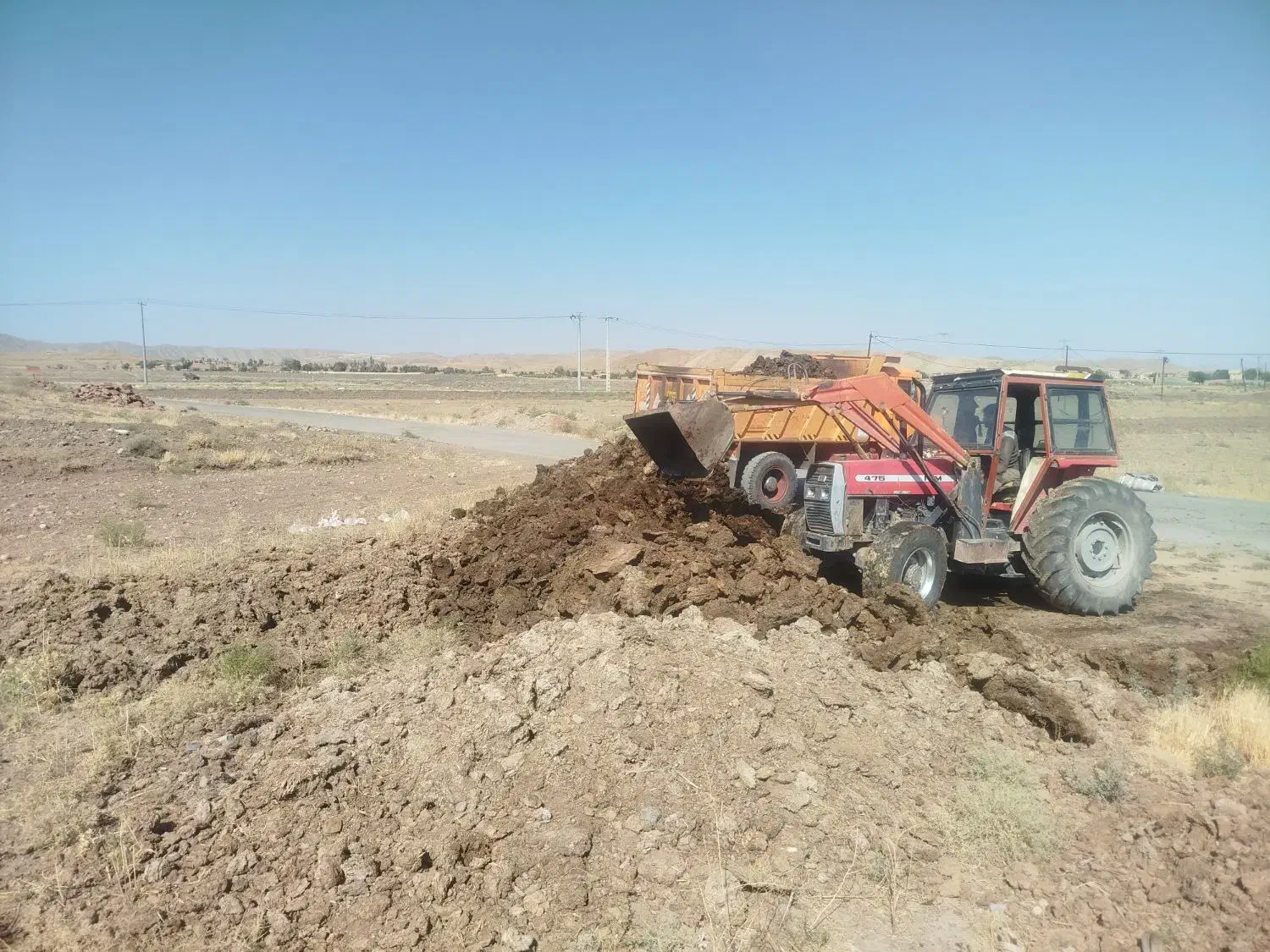 کود حیوانی.گاوی.گوسفندی.مرغی|خدمات باغبانی و درختکاری|تربتحیدریه, بالا ولایت|دیوار