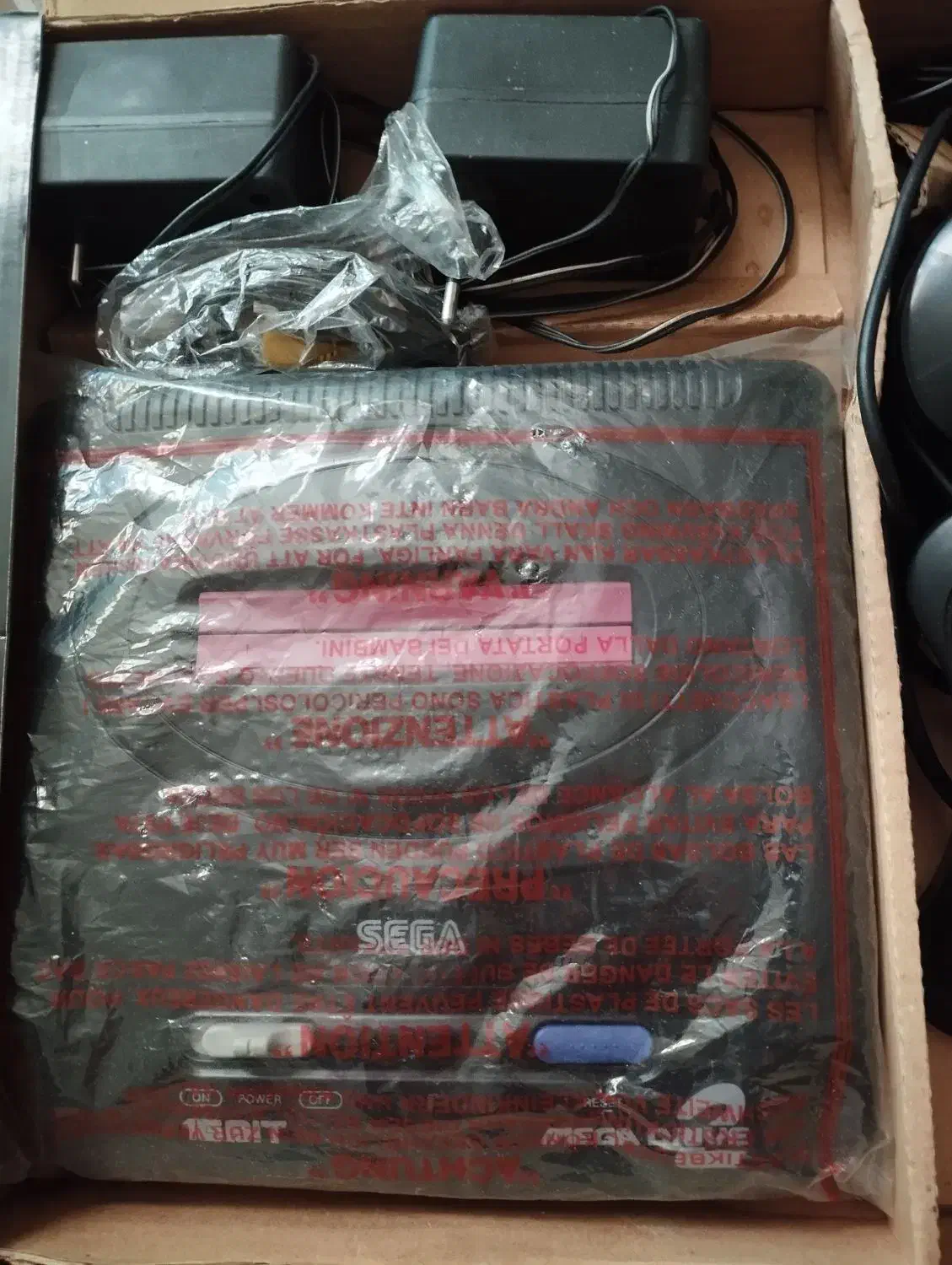 دستگاه بازی سه گا سالم نونوواسپیکر|کنسول، بازی ویدئویی و آنلاین|فولادشهر, مسکن مهر فولادشهر|دیوار