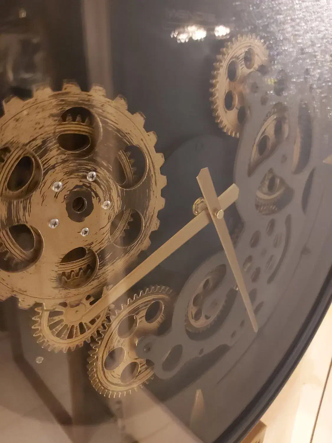 ساعت ۵۸۳ چوبی قطر۶۰|ساعت دیواری و تزئینی|اصفهان, مصلی|دیوار