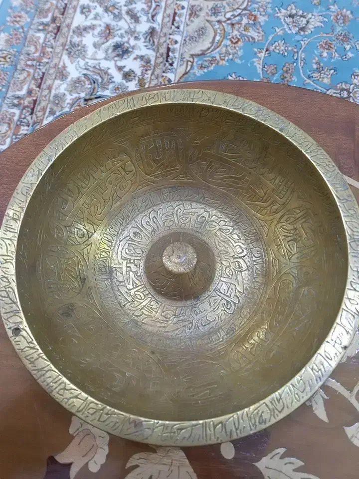 کاسه برنجی قدیمی ۲۰۰ ساله|کلکسیون و سرگرمی|قم, آذر (نکویی)|دیوار