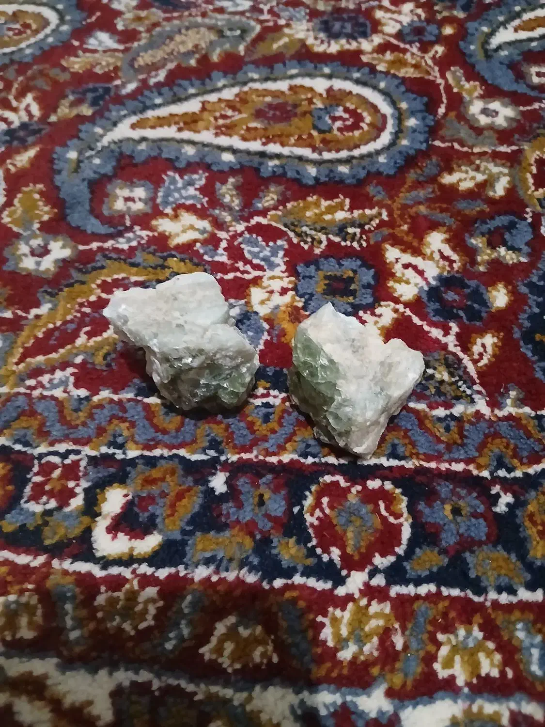 سنگ قیمتی  مانند کریستال|جواهرات|شیراز, کرونی(خاتونک)|دیوار