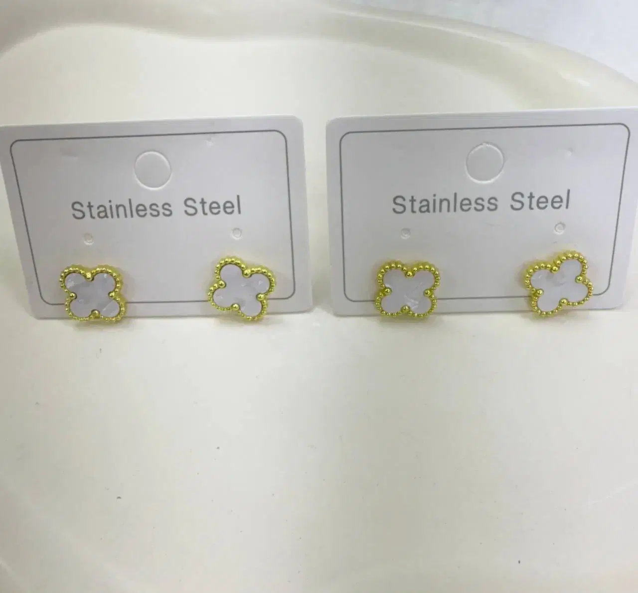 ست گردن بند و دستبند وانگشتر ونکلیف|بدلیجات|بوکان, |دیوار