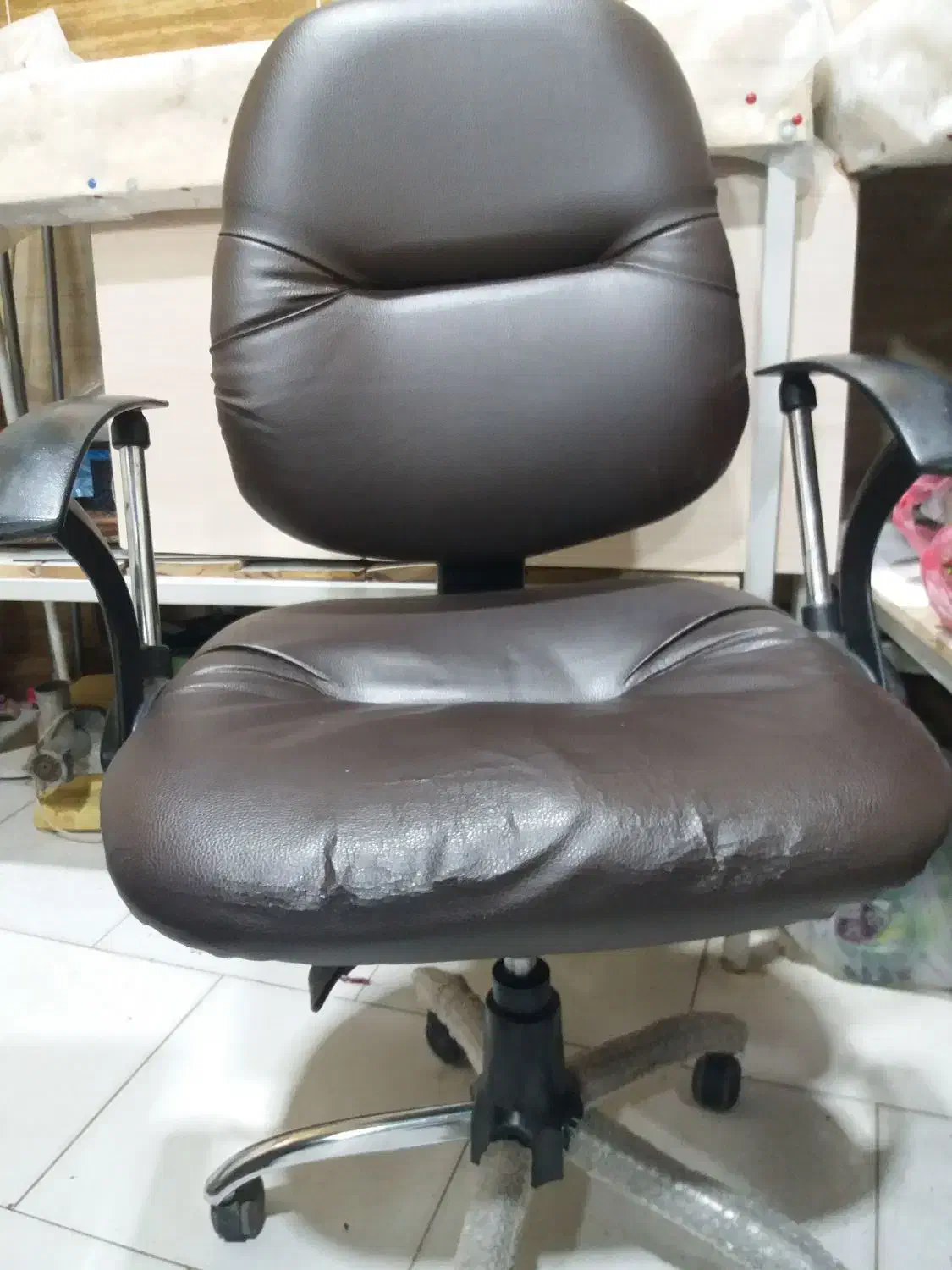 صندلی اداری|مبلمان اداری|رشت, معلولین|دیوار