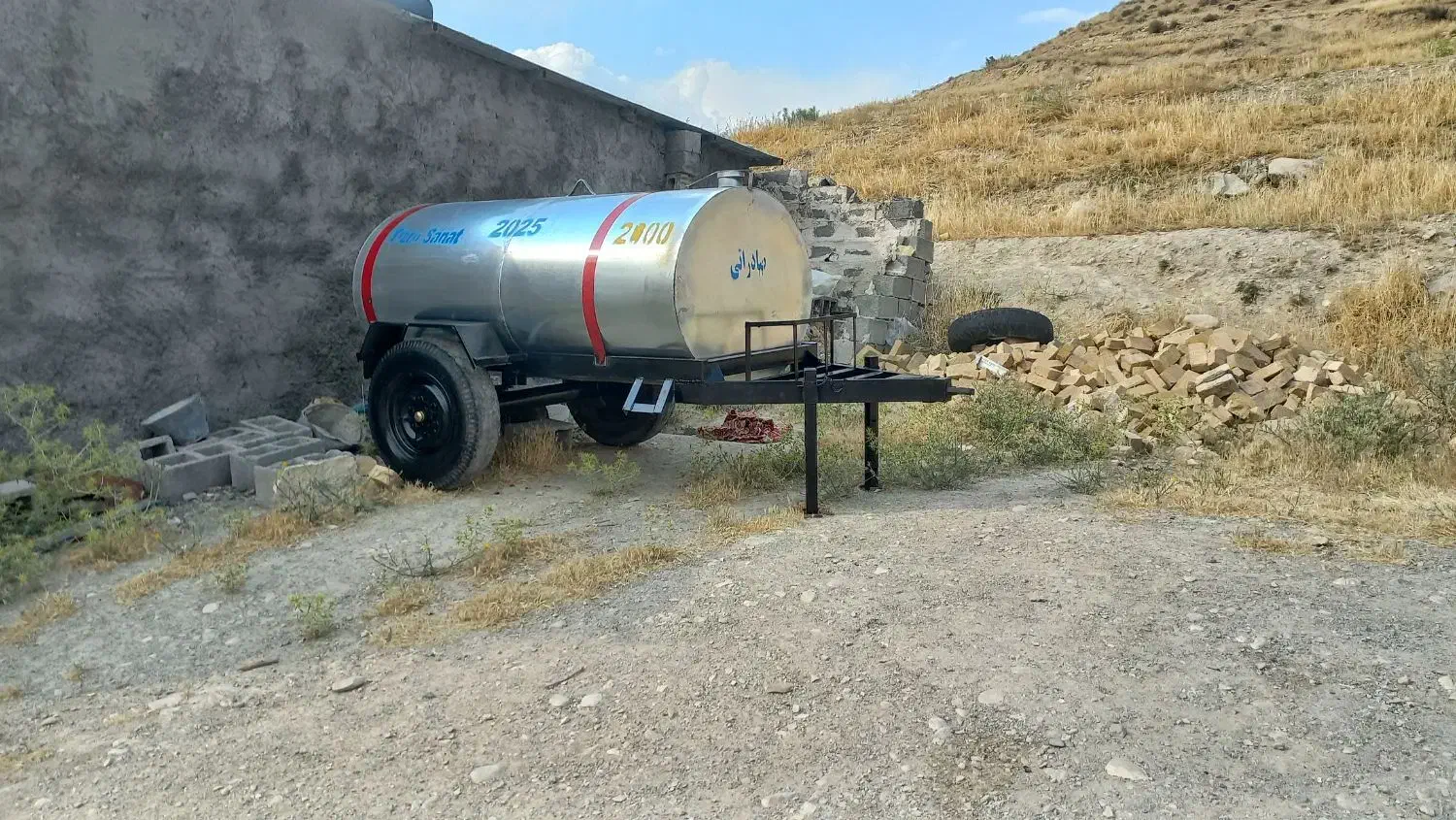 تانکر چرخ دار ۲۱۰۰لیتری با ورق سفیدبدون کارکرد خشک|ماشینآلات صنعتی|ایلام, |دیوار