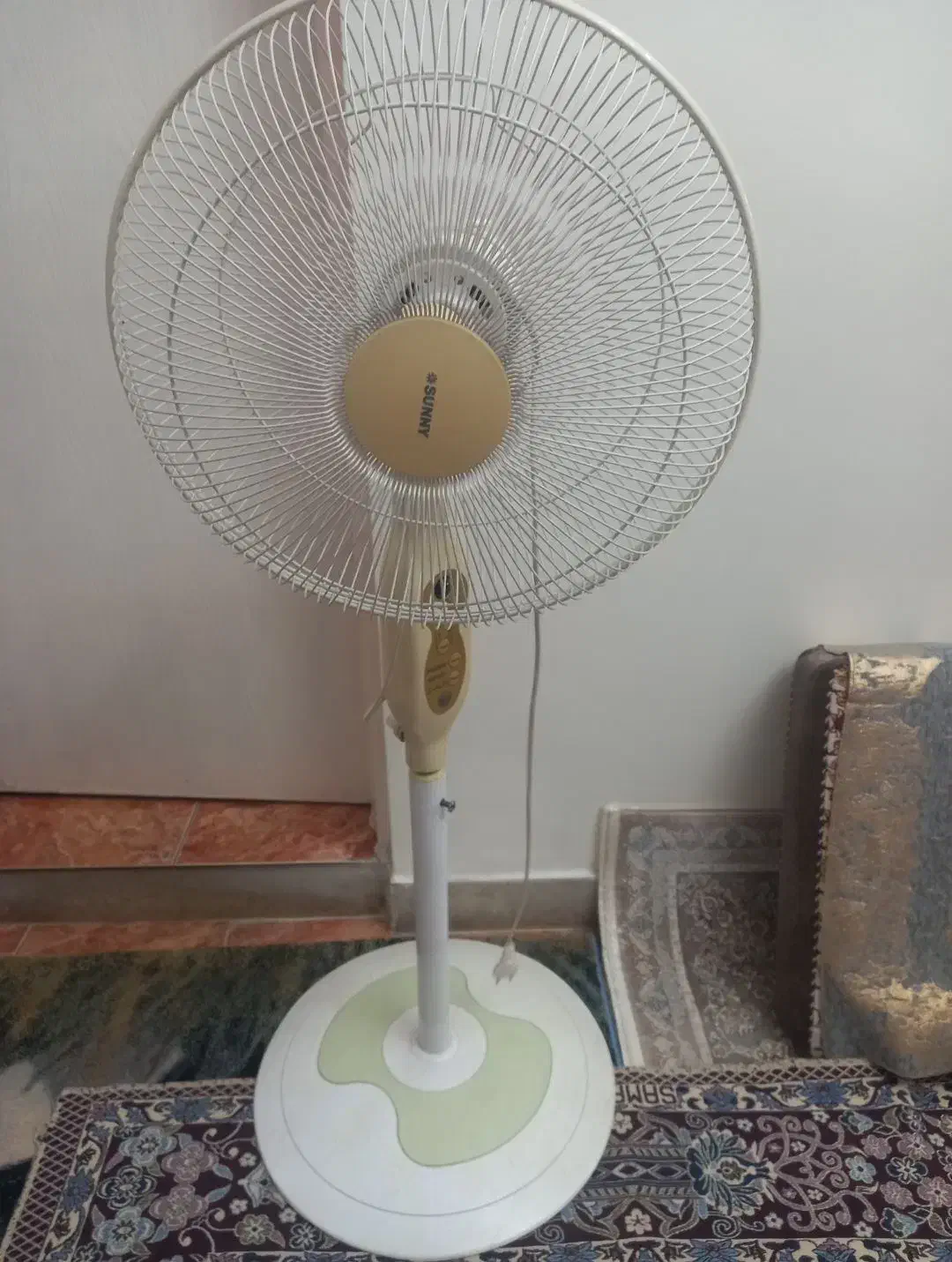 پنکه ۳کاره|پنکه و تصفیه‌کنندهٔ هوا|تبریز, |دیوار