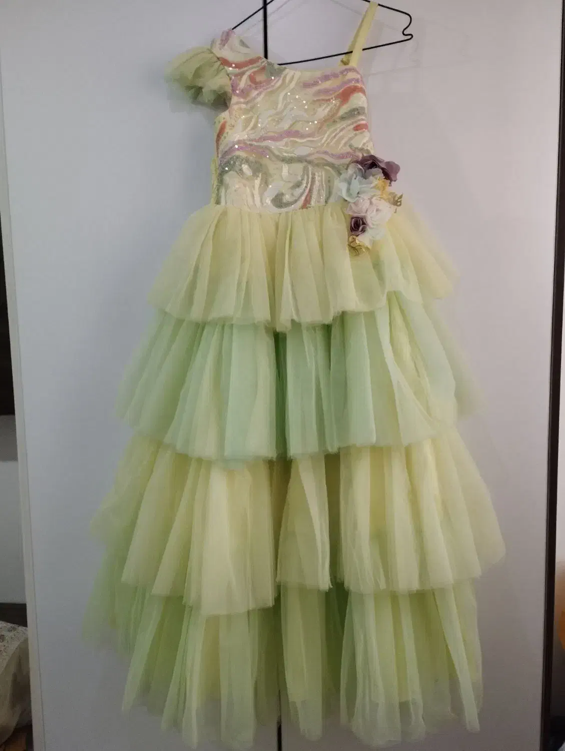 پیراهن مجلسی دخترانه ۹تا ۱۲سال|کفش و لباس بچه|باقرشهر, |دیوار