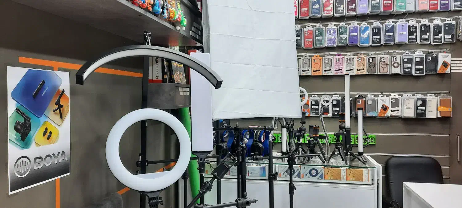 انواع رینگ لایتدراندازه های مختلف وقیمت استثنایی|دوربین عکاسی و فیلمبرداری|قم, عربستان|دیوار