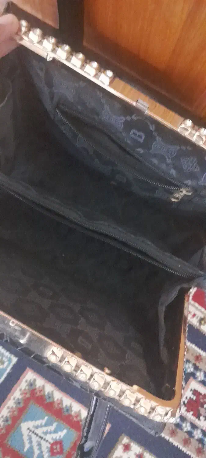 کیف|کیف، کفش، کمربند|گنبد کاووس, |دیوار