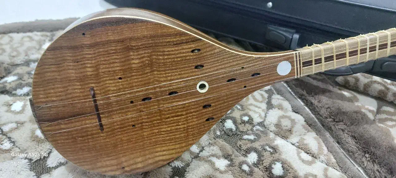 فروش سه تار|سازهای سنتی|پرند, فاز ۰|دیوار