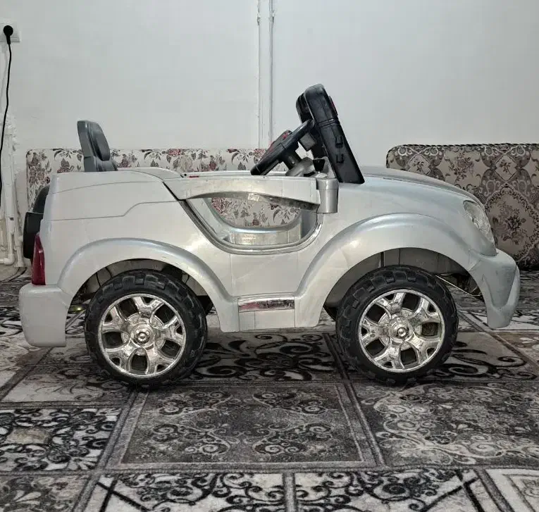 ماشین شارژی|دوچرخه، اسکیت، اسکوتر|ایلام, |دیوار