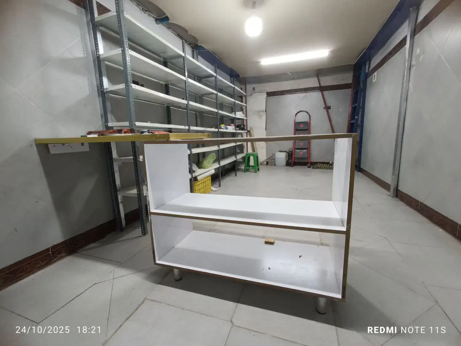 اجاره مغازه|اجارهٔ مغازه و غرفه|هشتگرد, شهرک بعثت|دیوار