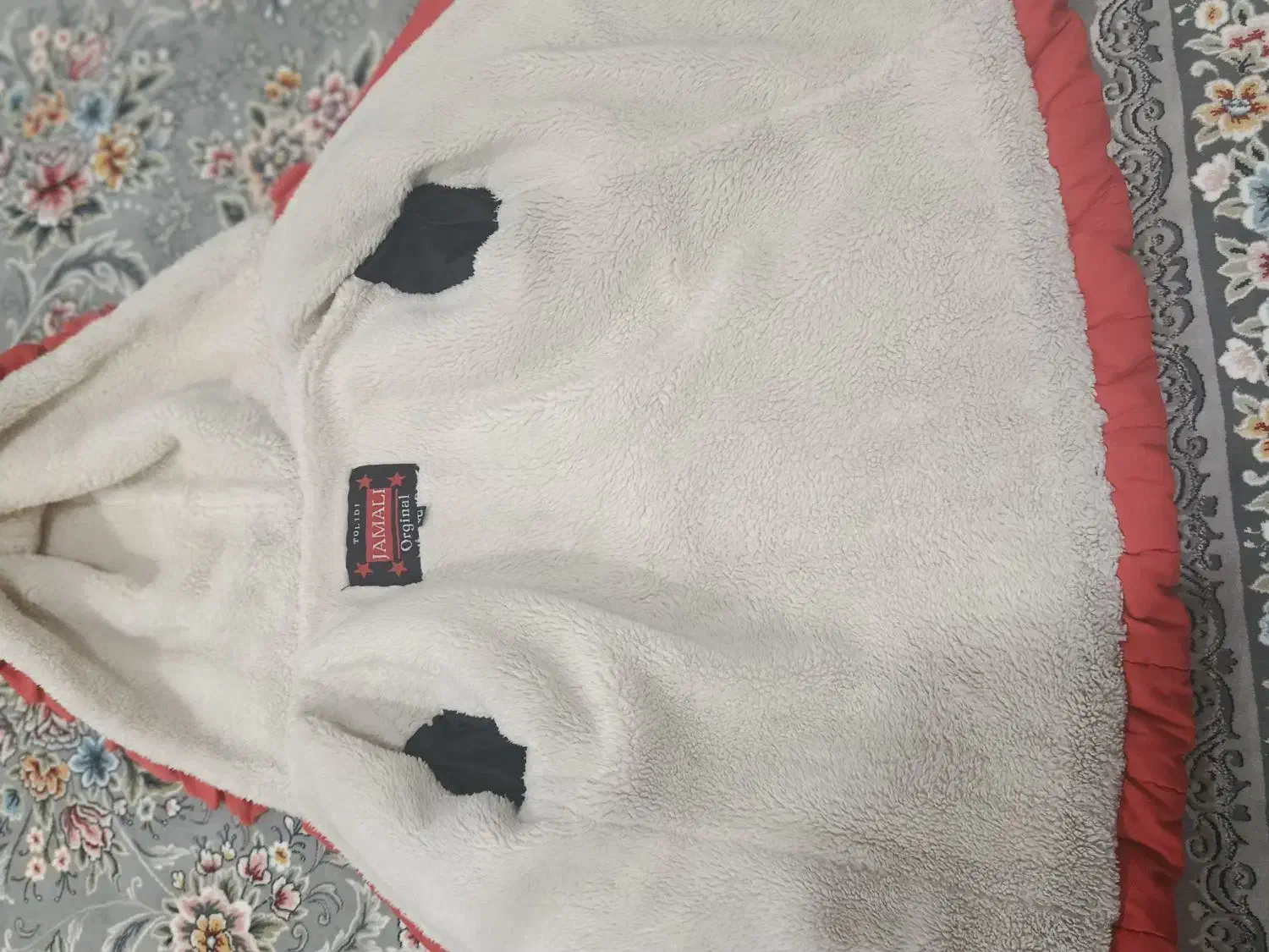 بالتو|لباس|وزینه, |دیوار