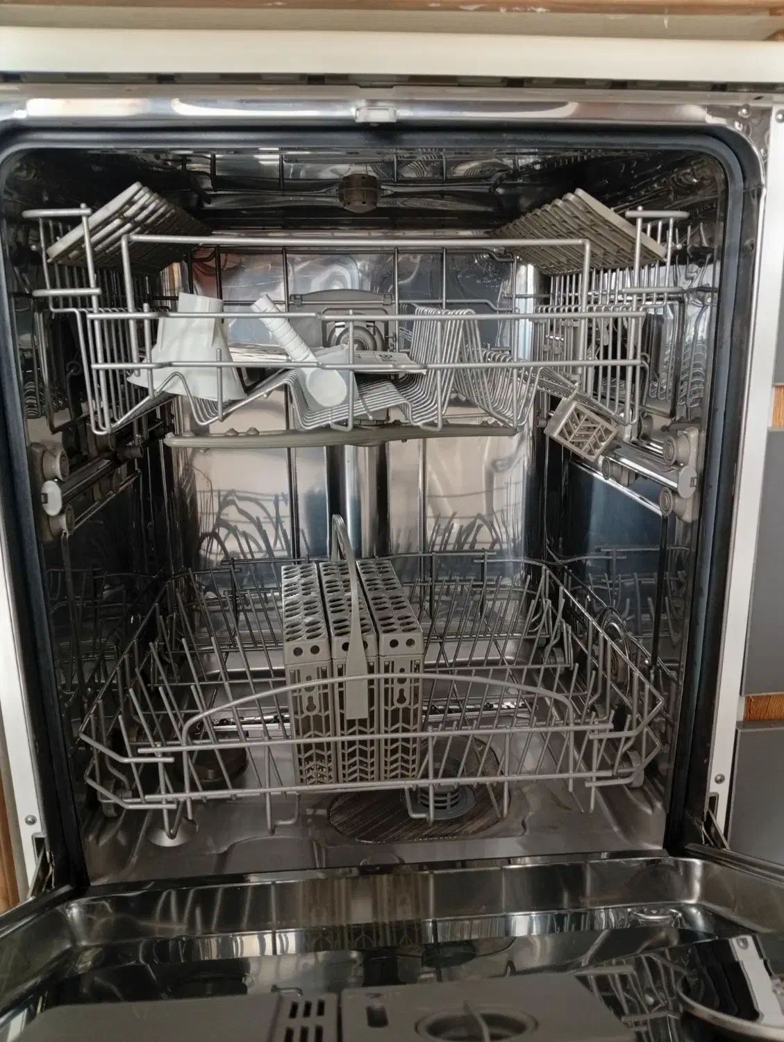 ماشین ظرف شویی ۱۲ نفره برند بهی ایتالیا|ماشین ظرفشویی|نجفآباد, منتظری شمالی|دیوار