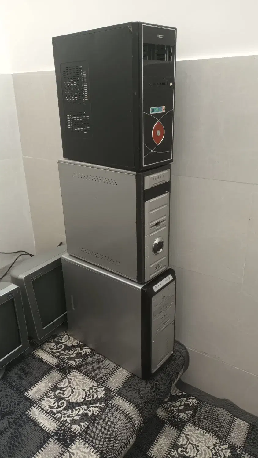 کامپیوتر و مانیتور|قطعات و لوازم جانبی رایانه|قم, علی آباد سعدگان|دیوار