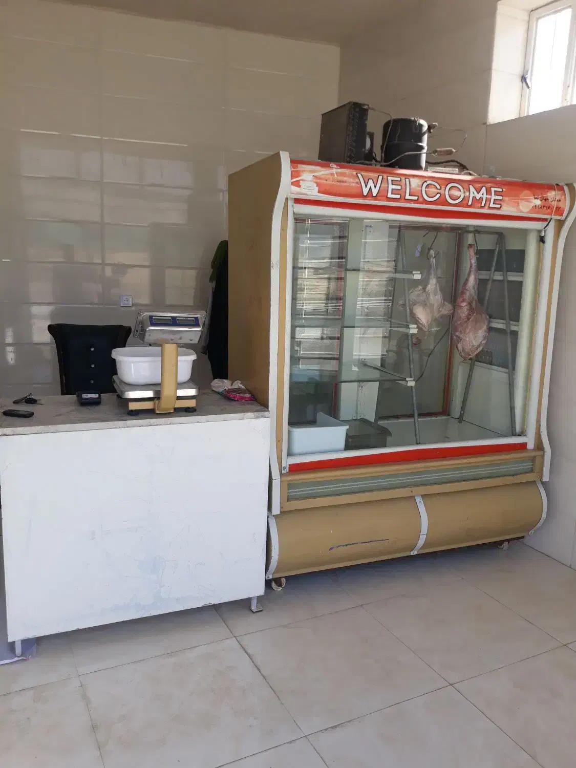 گوشت بره تازه ودرجه یک|خوردنی و آشامیدنی|ایوان, |دیوار