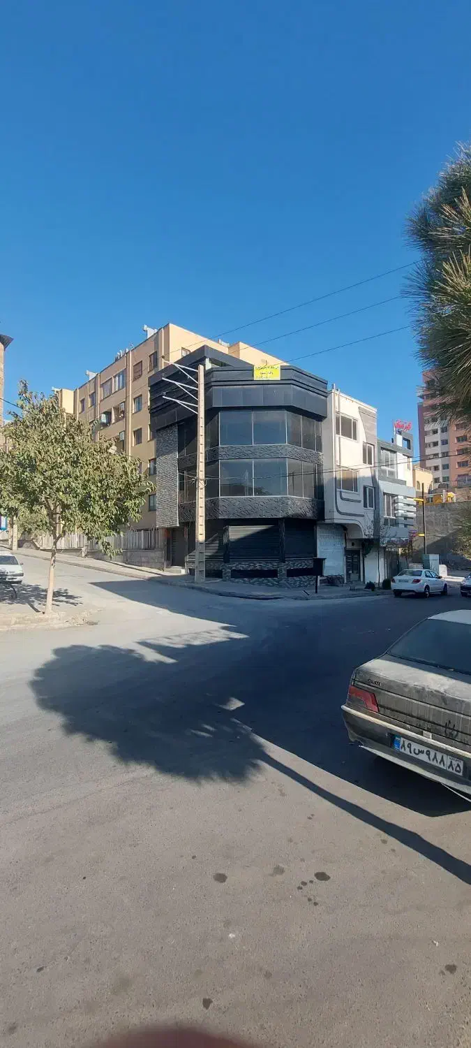 ۲۰۰متر تجاری و اداری در سه طبقه هاشمیه ۹۱/۳|اجارهٔ مغازه و غرفه|مشهد, نیروی هوایی|دیوار
