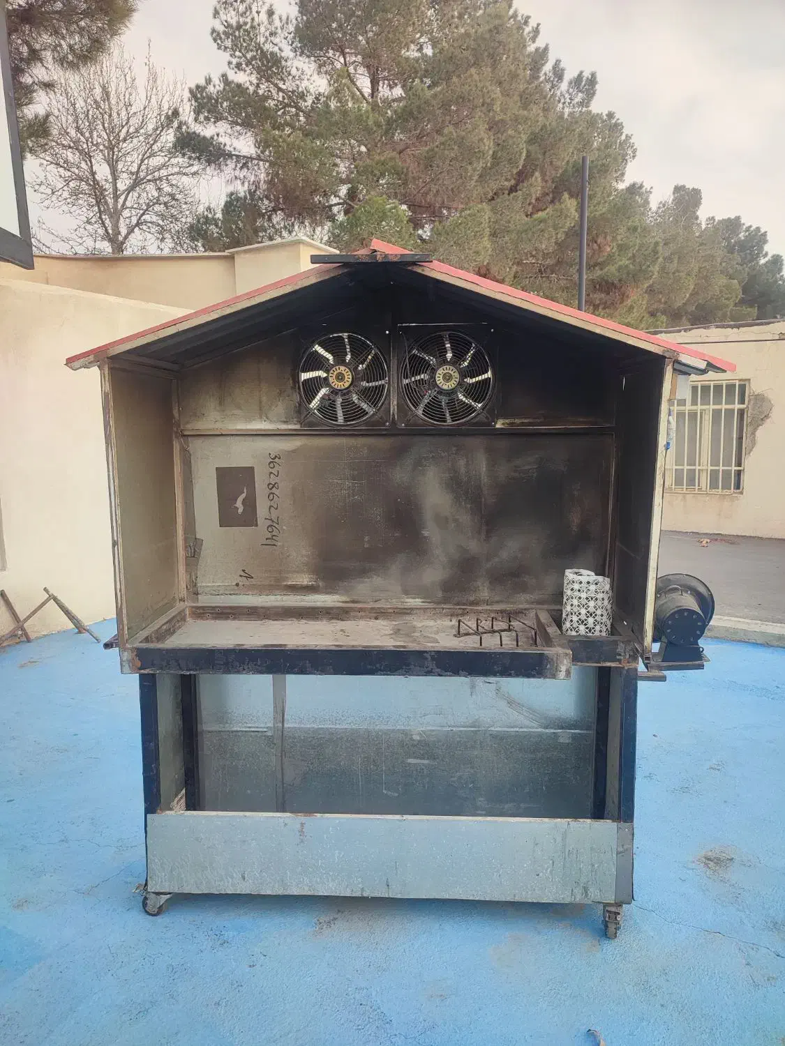 منقل بزرگ کباب پز کبابی بناب جگرکی فن دار سیخ|اجاق گاز و لوازم برقی پخت‌وپز|فردیس, شهرک اسکویی|دیوار
